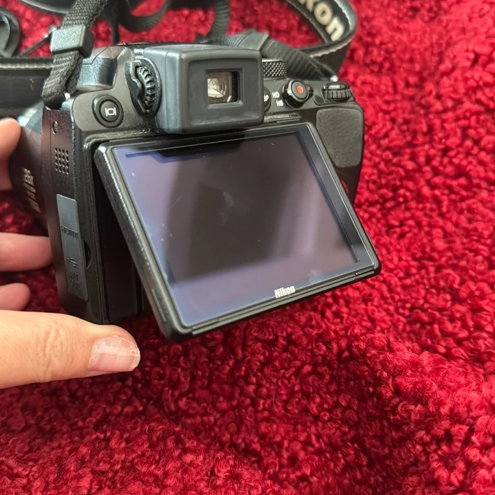 Nikon CoolPix P100 Black Digital Camera with Professional Features